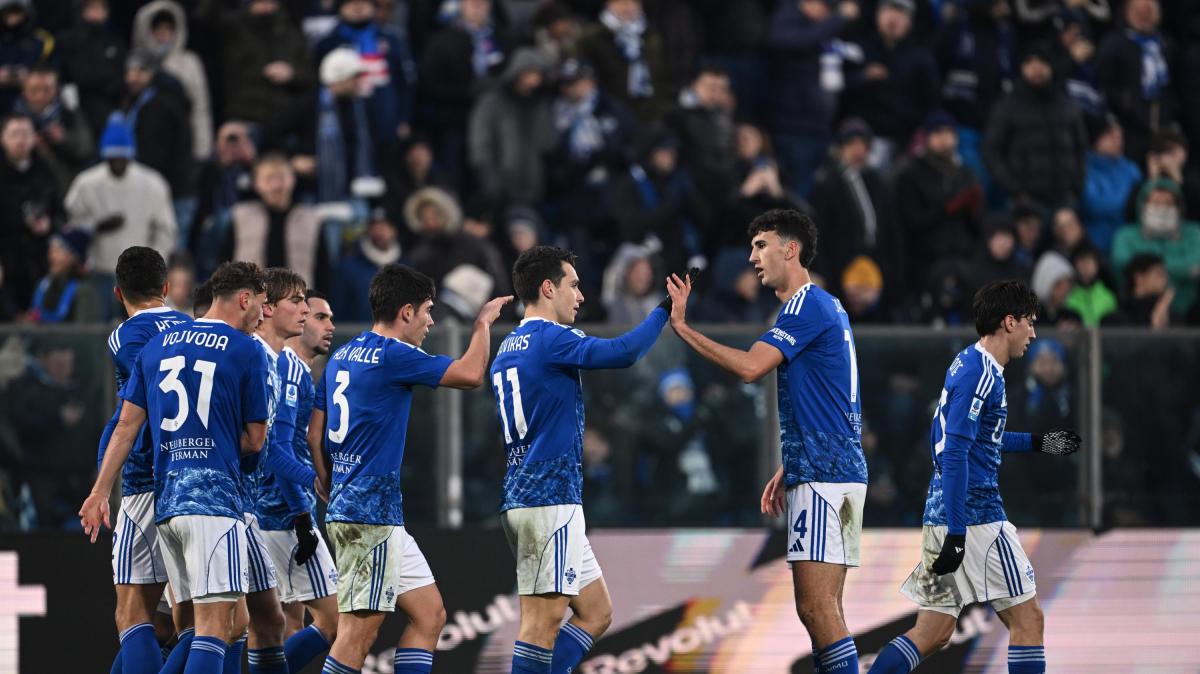 il-como-non-molla-la-corsa-champions:-vittoria-in-rimonta-sul-lecce