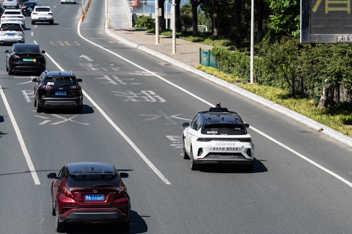 la-guida-autonoma-cinese-sta-facendo-strada