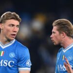 dentro-mctominay-e-de-bruyne-e-hojlund-la-pareggia-subito!-1-1-al-maradona!