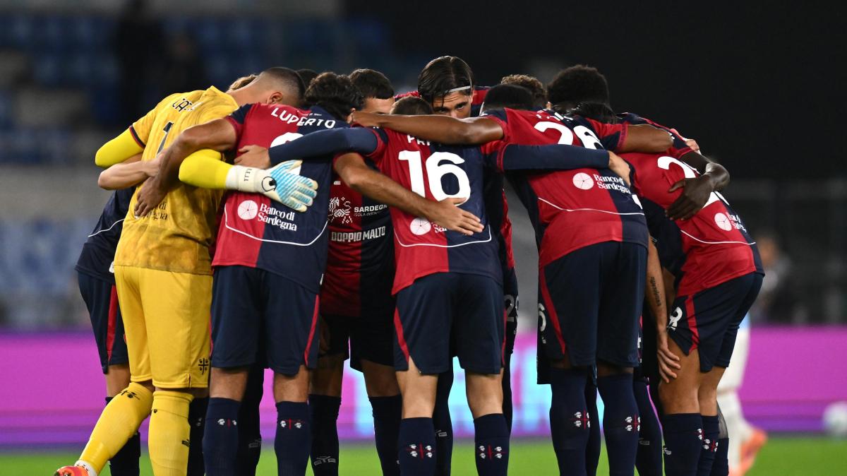 il-cagliari-carica-i-tifosi-sui-social:-“col-napoli-e-la-partita!-noi-e-voi,-una-sola-cosa”