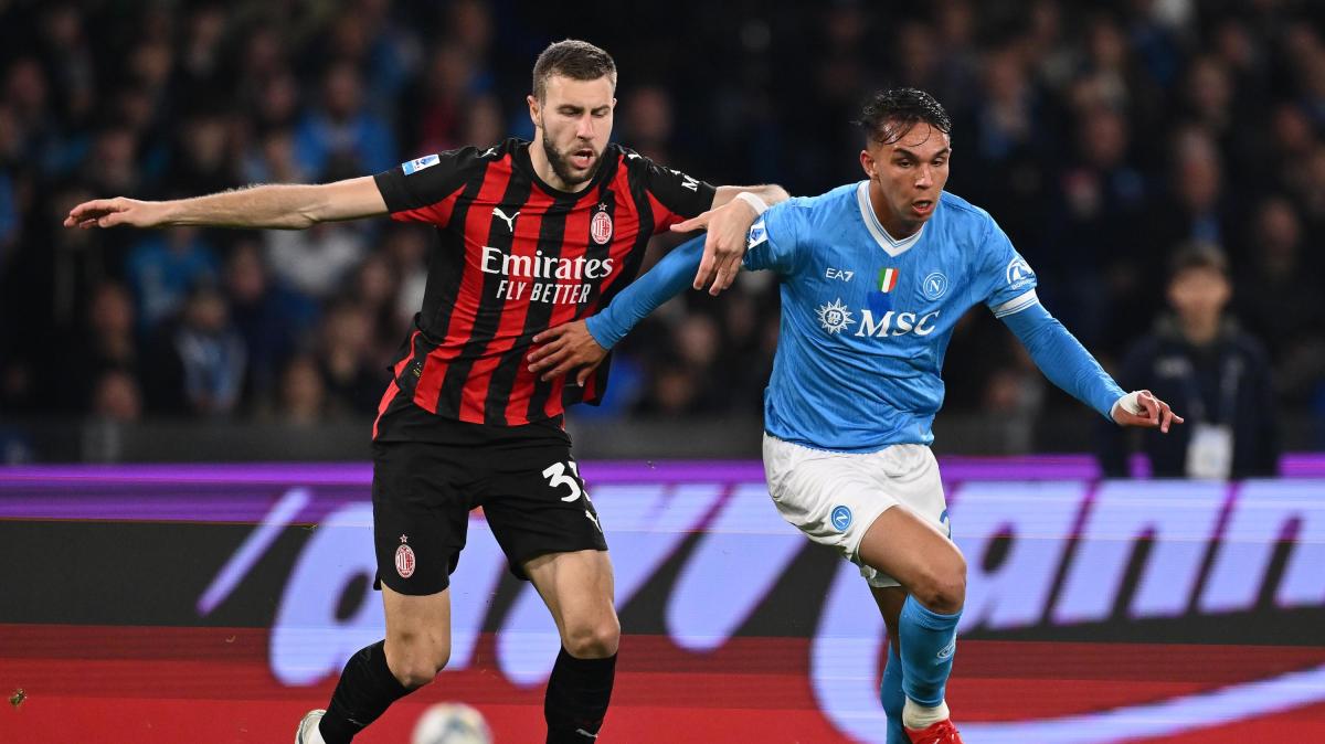 napoli-milan,-giovane-male-spalle-alla-porta:-dazn-svela-la-reazione-di-conte