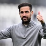 como,-fabregas-allontana-i-rumor:-“io-in-un’altra-squadra-italiana?-la-vedo-difficile”