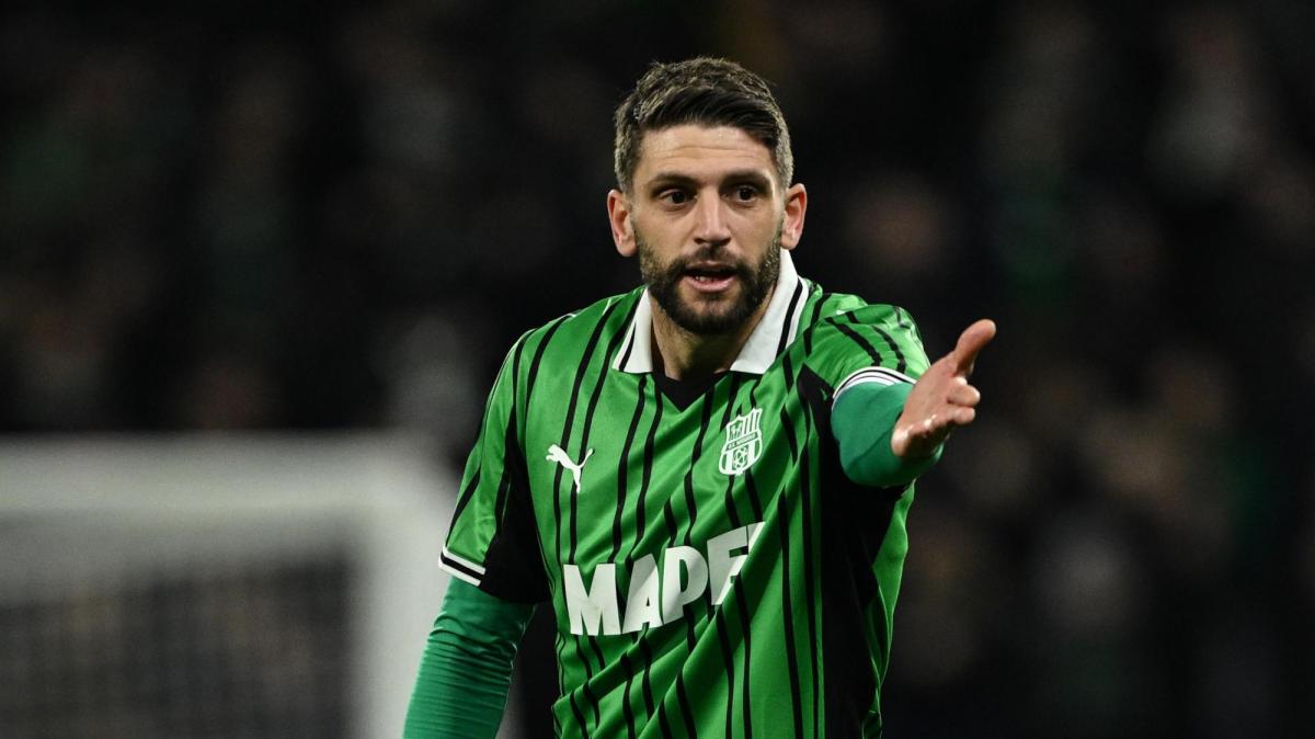 serie-a,-due-turni-di-squalifica-per-berardi:-le-decisioni-del-giudice-sportivo