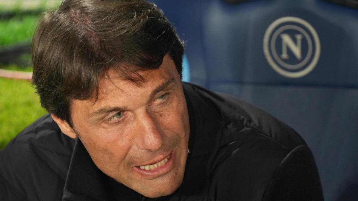 conte-tra-i-detenuti-di-poggioreale:-il-suo-messaggio-e-il-racconto-della-giornata