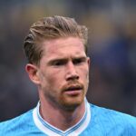 de-bruyne:-“atmosfera-positiva-rispetto-all’inizio,-sono-felice.-serie-a?-difese-a-5-e-ci-si-annulla…”