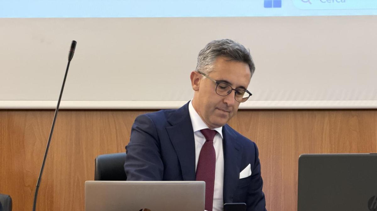 var-sotto-processo,-aureliano:-“pjanic-rafinha?-var-non-poteva-intervenire.-vi-spiego-cosa-ho-visto-in-atalanta-napoli”