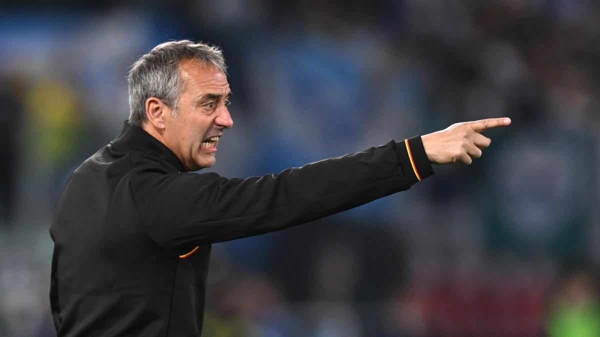 cremonese,-giampaolo-come-spalletti:-“via-i-cellulari-dallo-spogliatoio”