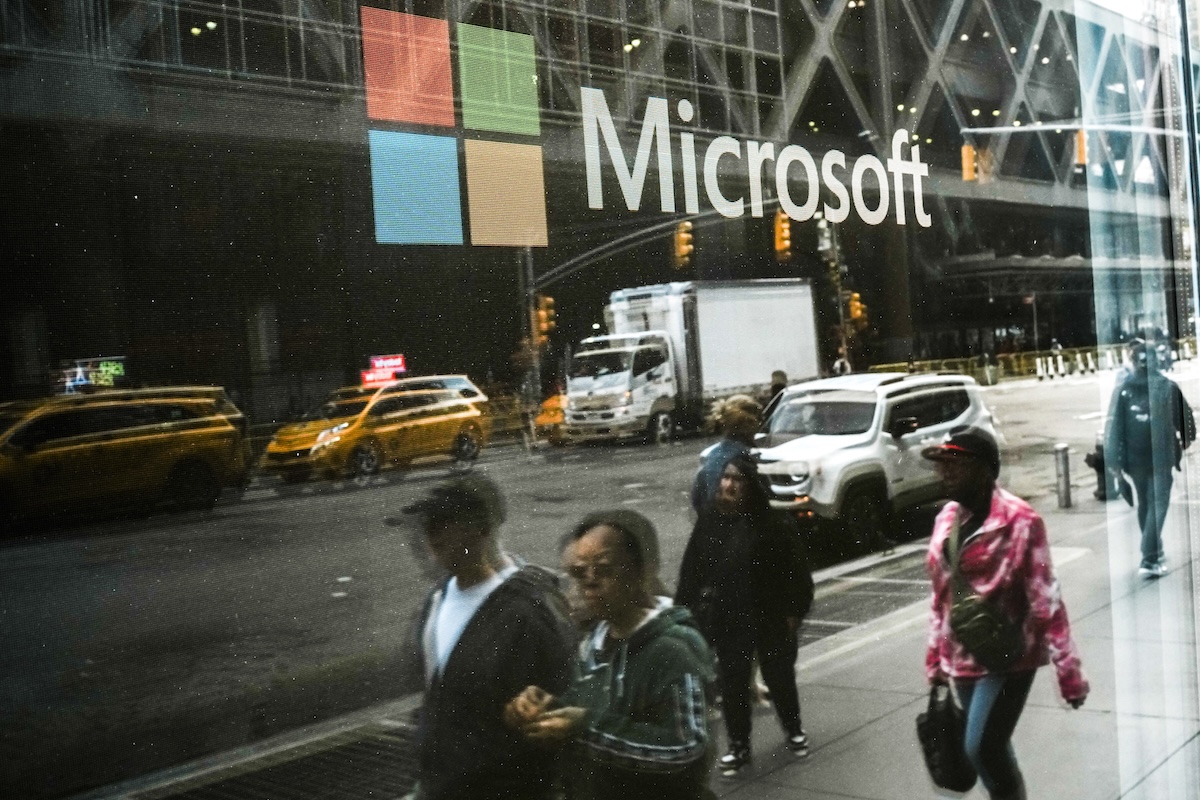 microsoft-e-meta-vogliono-liberarsi-di-migliaia-di-dipendenti