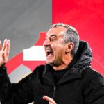 la-cremonese-si-rilancia:-tre-punti-d’oro-per-la-salvezza,-3-0-al-pisa-ridotto-in-9