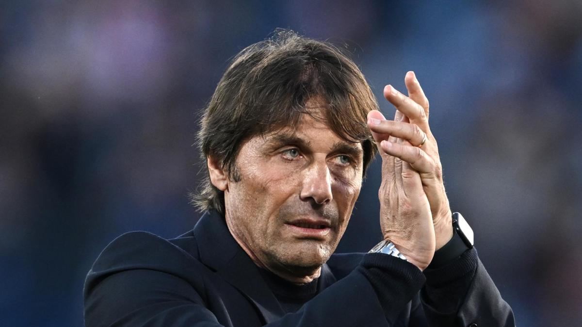 retroscena-il-mattino:-in-spogliatoio-qualcuno-non-ha-gradito-il-ritiro-voluto-da-conte