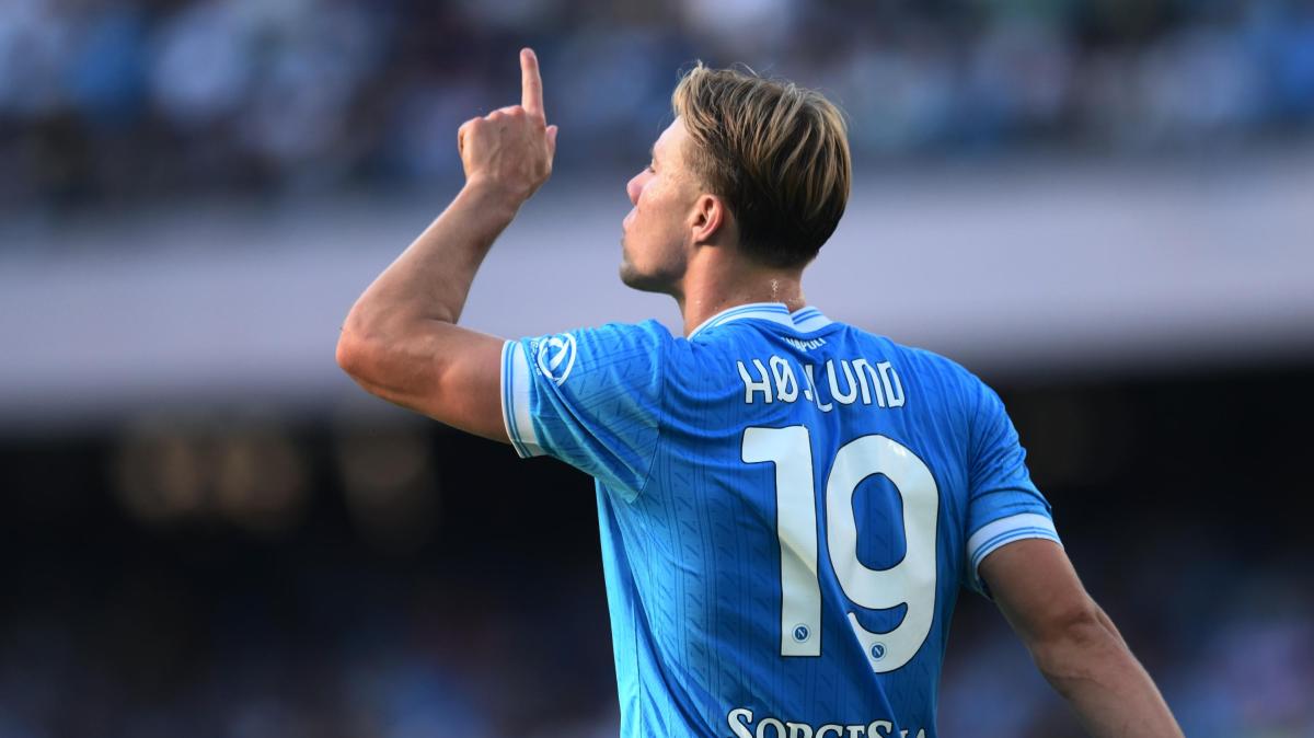 rasmus-hojlund-e-un-calciatore-del-napoli:-la-nota-del-club