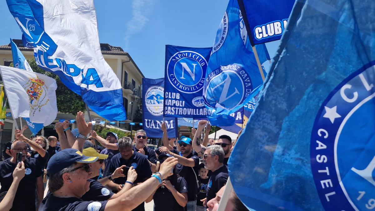 uanm,-l’ottavo-raduno-dei-club-napoli-e-un-successo:-affluenza-da-tutta-europa