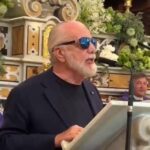 adl-in-lacrime-ai-funerali-di-peppino-di-capri:-“vorrei-riproporre-il-suo-inno-al-maradona”