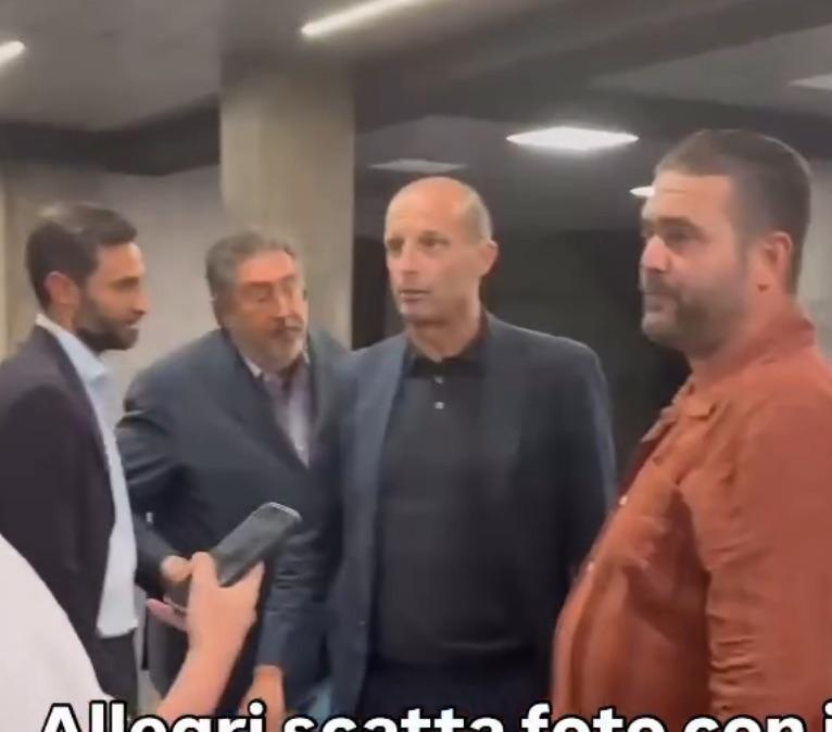 cena-allegri-napoli,-termina-l’incontro:-il-mister-scatta-foto-con-i-tifosi