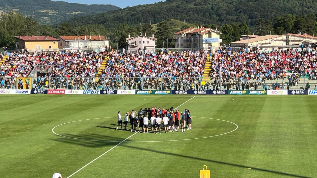 sky-annuncia-le-amichevoli-che-trasmettera-quest’estate:-c’e-anche-il-napoli