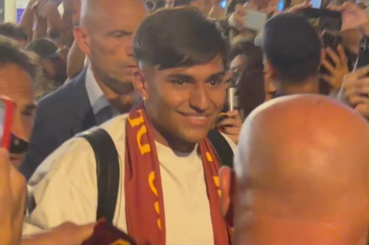roma,-ecco-castro:-l’annuncio-del-club,-scelto-il-numero-di-maglia