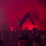 centenario-napoli,-spettacolo-sul-lungomare:-la-grande-torciata-rossa-degli-ultras