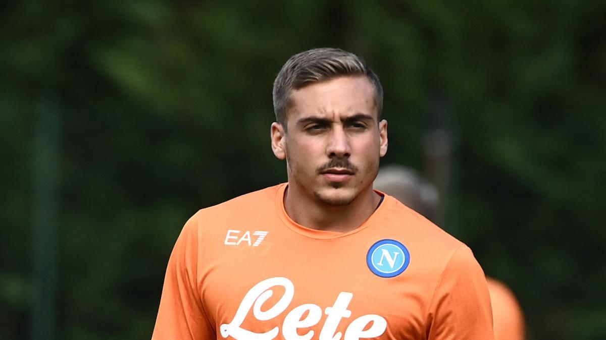 il-foggia-ingaggia-marfella:-l’ex-portiere-del-napoli-firma-fino-al-2027