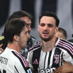 juventus,-invasione-di-campo-e-gatti-infortunato:-se-fosse-successo-a-napoli?