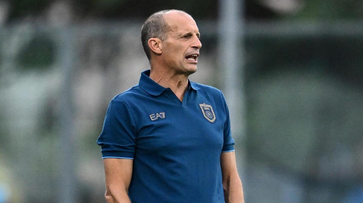allegri-entra-nella-storia:-primo-tecnico-ad-aver-giocato-nel-napoli-nell’era-dei-tre-punti
