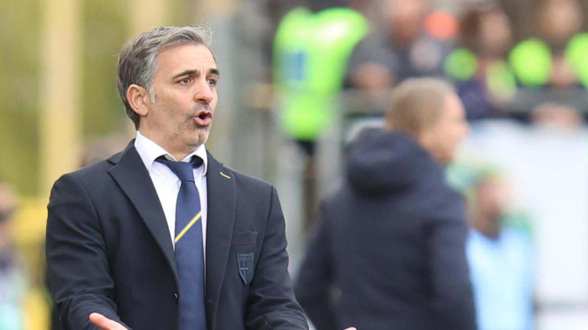 pecchia-torna-ad-allenare:-nuova-squadra-per-l’ex-vice-di-benitez-a-napoli