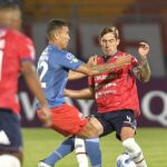 follia-in-bolivia:-portiere-minacciato-di-morte-per-truccare-una-partita-di-serie-a