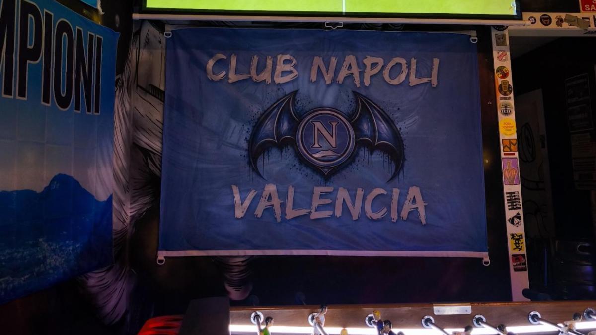 nasce-il-club-napoli-valencia-“raul-albiol”:-50-soci-e-un-ponte-azzurro-tra-italia-e-spagna