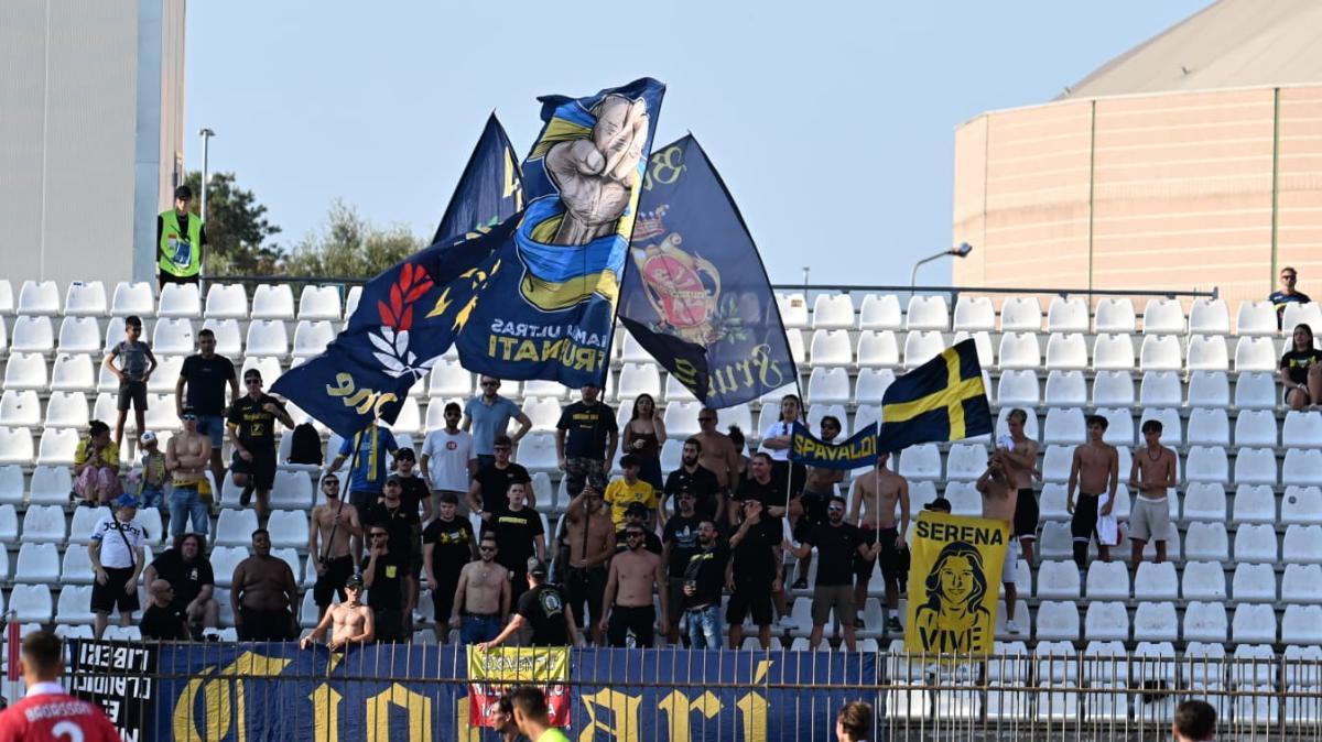 napoli-frosinone,-caos-biglietti-ospiti:-problemi-con-le-tessere-del-tifoso