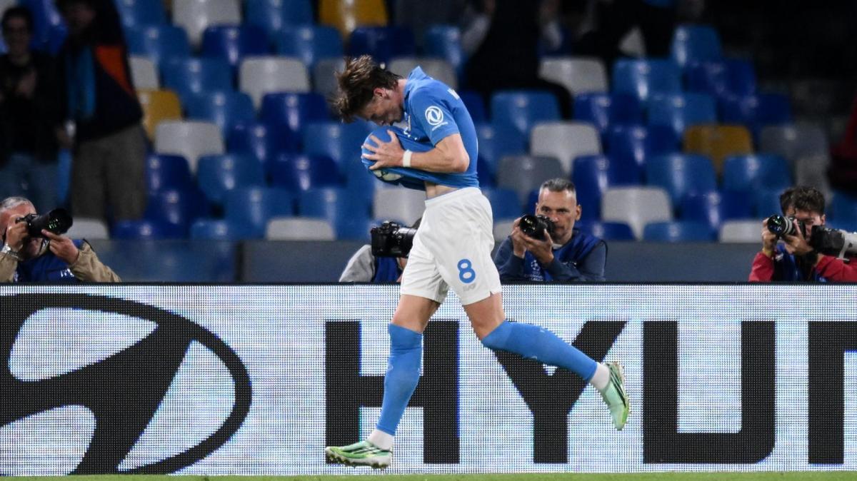 mctominay-e-politano-diventeranno-papa!-il-doppio-annuncio-in-diretta-dopo-il-bodo/glimt